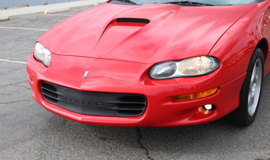 Детали экстерьера Chevrolet Camaro Z28 SS 1998 года  (фото 22 из 94)